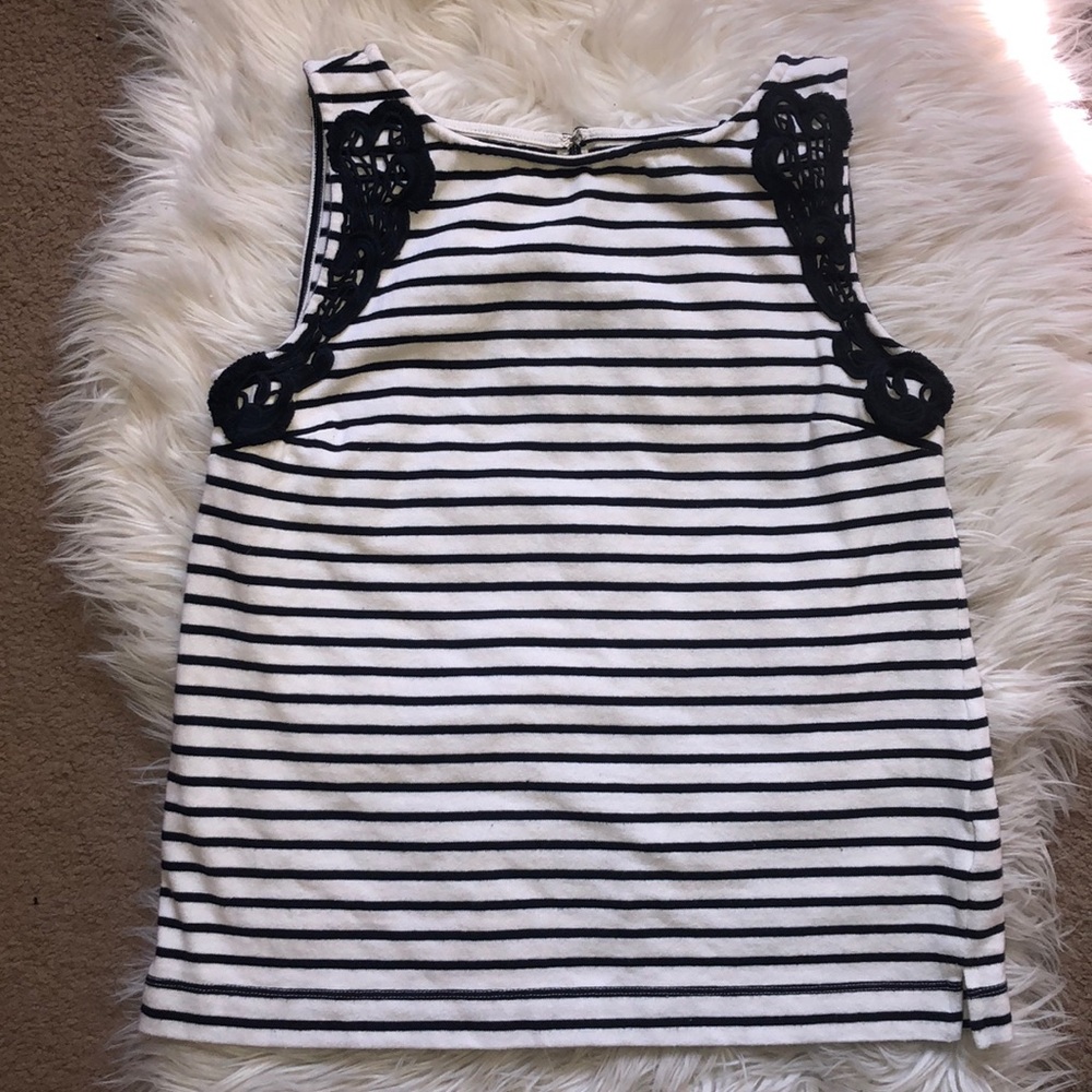Banana Republic striped tank top embroidered arm S